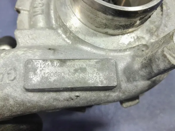 Turbocompressor OEM 9686120680 para Peugeot 3008 1.6 HDI image 7