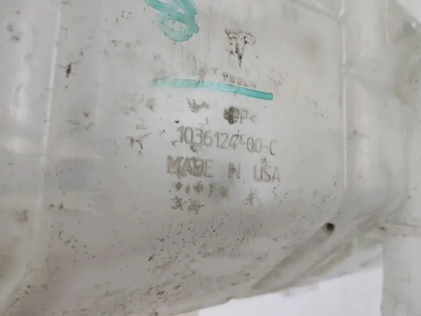 Tesla Model S 2017 Depósito de refrigerante OEM 103612400C image 5