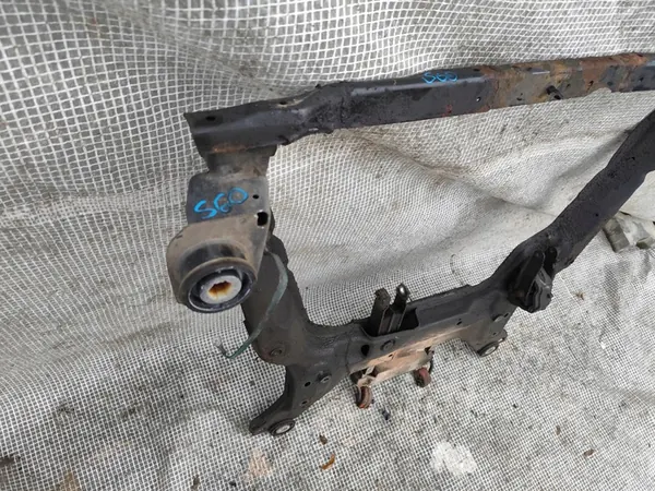 Volvo S60 II V60 Lift 14-18 Berceau Suspension Avant 31406807 image 2
