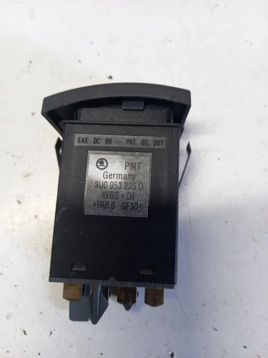 Skoda Panel 3U0953235D image 8