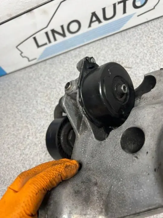 Suporte compressor ar condicionado BMW OEM 64557787319 image 3