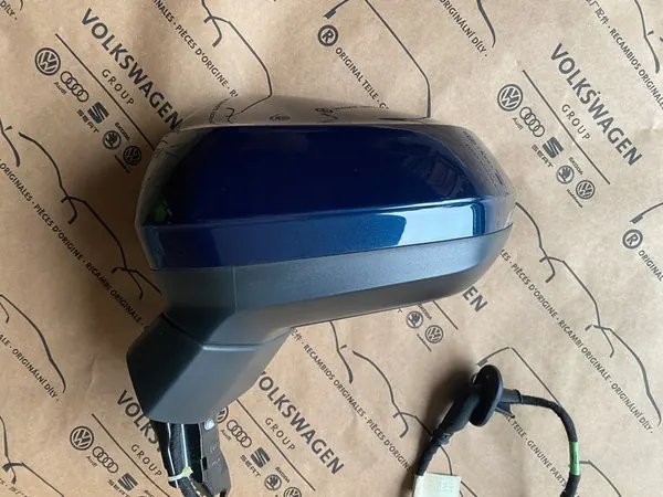 AUDI Q3 Vasemman Peili LS9R 10 Pin 2020 OEM 83B857409F image 3