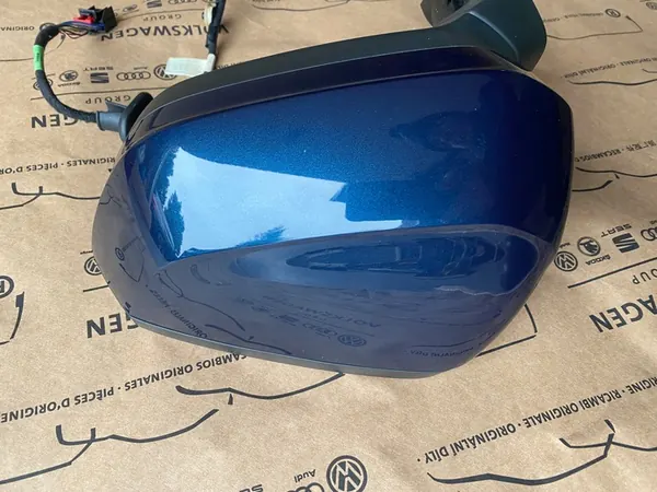 AUDI Q3 Vasemman Peili LS9R 10 Pin 2020 OEM 83B857409F image 5