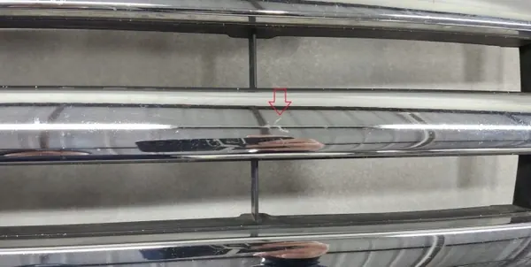 Grille chromée Infiniti QX56 II OEM 623107S600 image 6