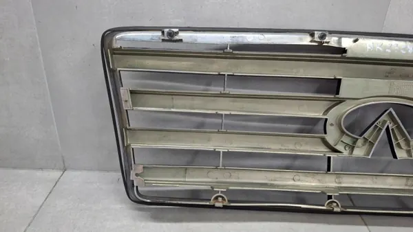 Grille chromée Infiniti QX56 II OEM 623107S600 image 8