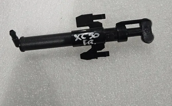 VOLVO XC90 right headlight washer OE 31283785 image 5