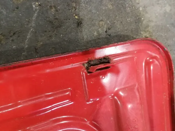 BMW E30 kattoluukun kansi OEM - Käytetty image 5