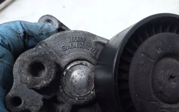 Tensor de correa alternador Mercedes-Benz OEM A646200270 image 4