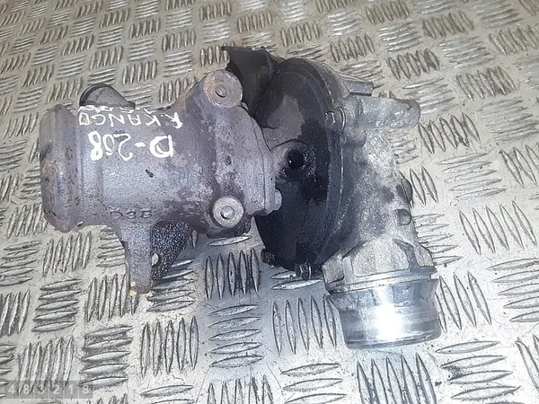 Turbocompressor RENAULT CAPTUR 1.5L diesel 2014 144117533R image 4