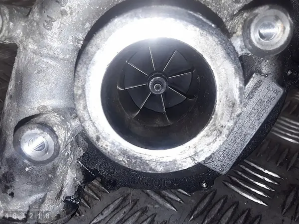 Turbocompressor RENAULT CAPTUR 1.5L diesel 2014 144117533R image 5