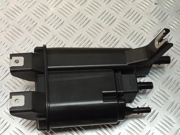 BMW OEM 9884179 Koolstoffilter voor X1 U11 image 9