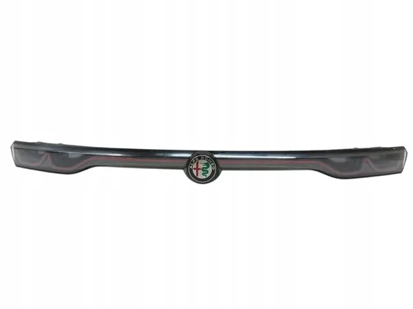 OEM 20925997 Moldura Portão Traseiro Alfa Romeo Tonale image 2