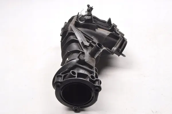 MINI F54 F55 F56 F57 F60 BMW F40 F44 F46 1.5 T Coletor de admissão 8655825 image 5