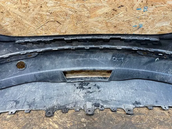 Paraurti posteriore Tesla Model Y 2020-2025 image 8