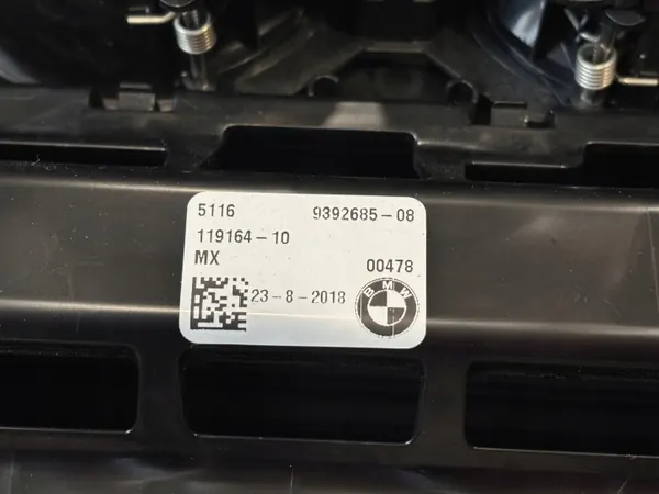 Främre dryckeshållare OEM 9392685 för BMW X3 G01 2019 image 3