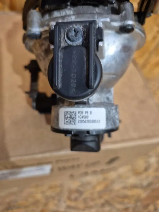 Farol Halogéneo Esquerdo Dianteiro Hyundai I30 III OEM 92201G4500 image 3