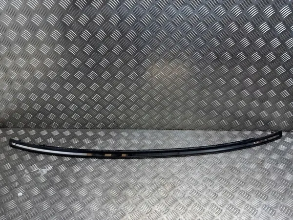 BMW X7 G07 2022 Tavaratilan luukun verhoilu OEM 7312188 image 2