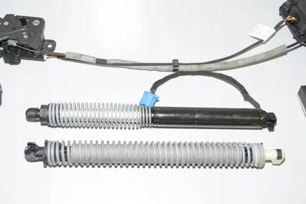 Kit ouverture automatique coffre OEM 7441014 BMW 7 image 5