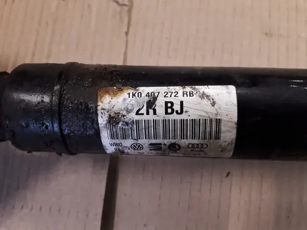 VW Passat B7 10-14 Höger Främre Axel 1K0407272RB image 6