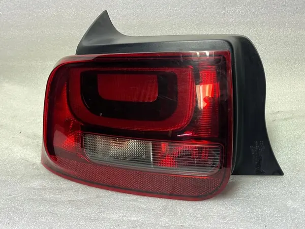 CITROEN C4 CACTUS Luz Trasera Izquierda image 2