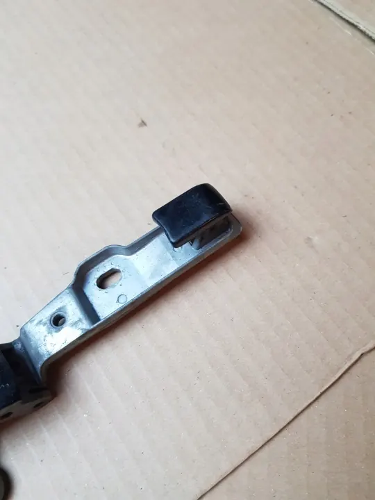 OEM Klamka 107 Oikea ovenkahva Mercedes R107 image 4