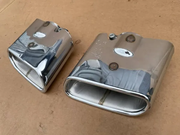 Volvo V40 Kit d'Échappement OEM 31330388 image 6