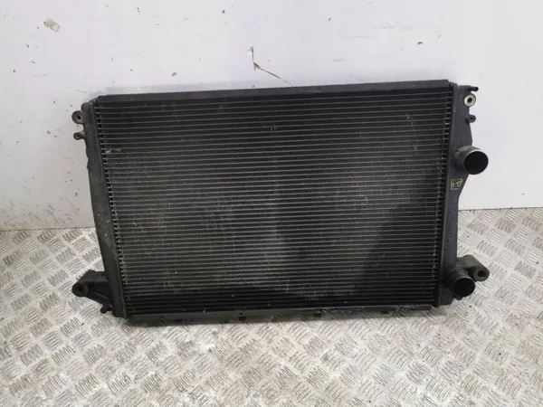 Radiateur d'eau Maserati Quattroporte 2005 OEM AMD205328 image 2