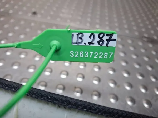 Höger mittpelaröverdrag M-Paket OEM S26372287 image 6