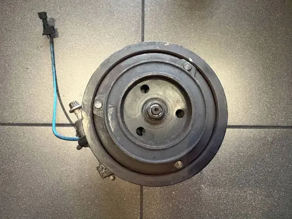 Ilmastointikompressori Saab 9-3 image 3