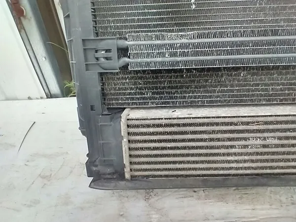 BMW 5 E60 E61 3.0D Kylarrubrik Fläktkomplett 7561712 image 3