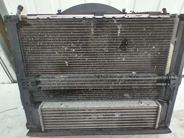 BMW 5 E60 E61 3.0D Kylarrubrik Fläktkomplett 7561712 image 5