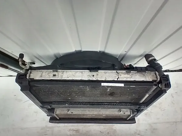 BMW 5 E60 E61 3.0D Kylarrubrik Fläktkomplett 7561712 image 6