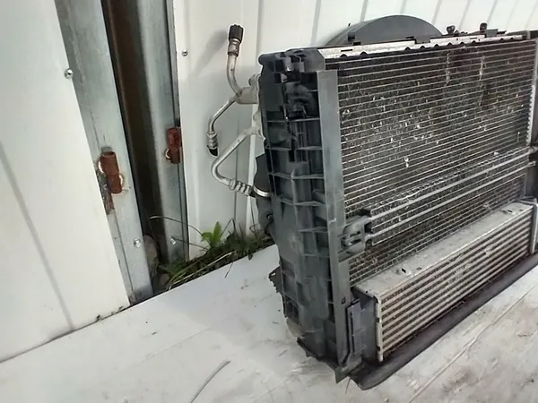 BMW 5 E60 E61 3.0D Kylarrubrik Fläktkomplett 7561712 image 7