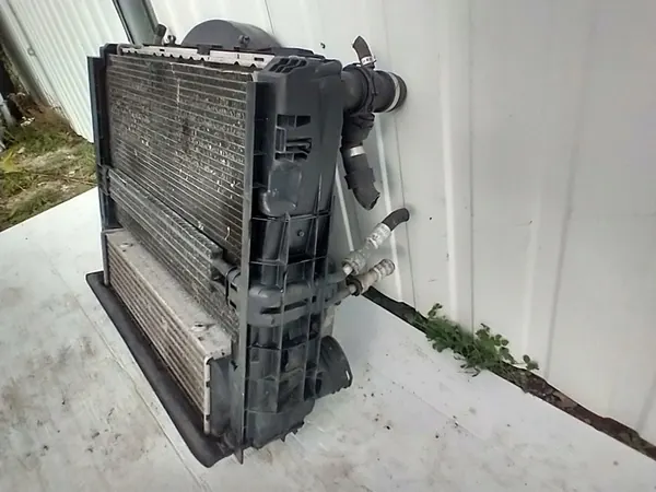 BMW 5 E60 E61 3.0D Kylarrubrik Fläktkomplett 7561712 image 8