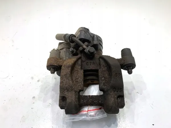 Oikea Takajarruvasara VW Passat B8 OEM 3Q0615406R image 2
