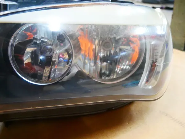 Vasen ajovalaisin BMW X1 E84 OEM 2990001 image 3