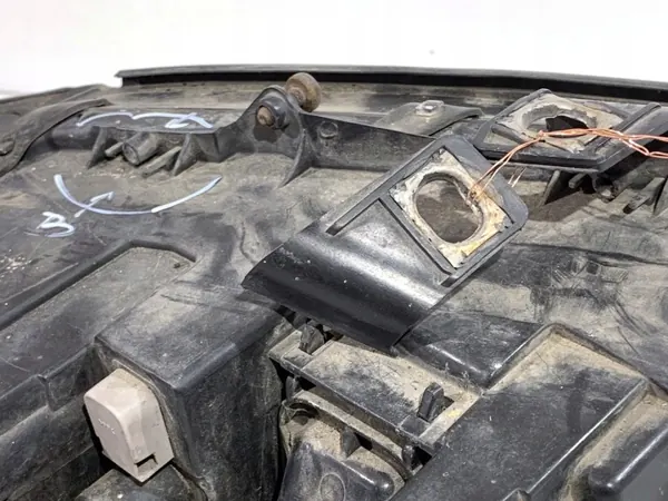 OEM LORK-730-15507 Vasen ajovalo Audi A4 B6 00-05 image 4