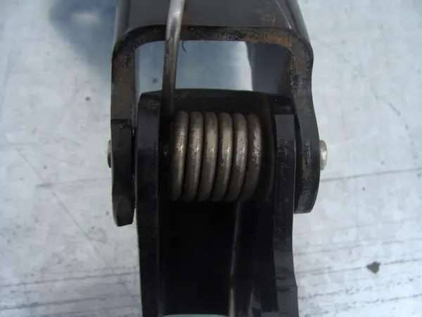 OEM 9033Q2 Alaohjausrulla Oikea Peugeot 1007 image 5