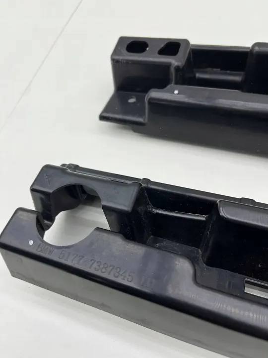 Suporte de soleira deslizante esquerdo BMW 5 G30 G31 OEM 7387345 image 3