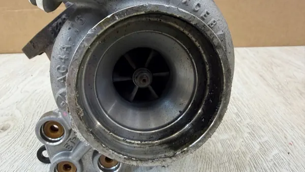 Turbocompressor OEM AC4A-C6 KA18/JR41 para Jaguar 2.0D image 3