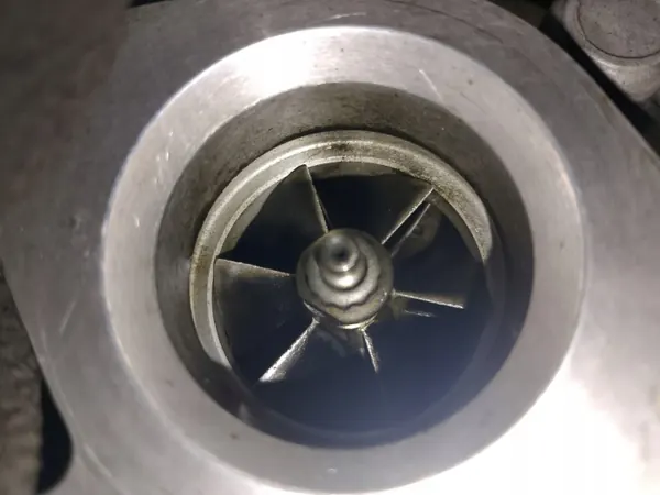 Turboahtim OEM 14411 AW400 Nissan Almera Tinolle image 4