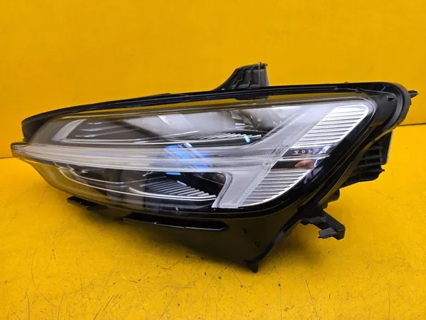 Volvo V60 S60 II Etu Vasemman Full LED Lamppu 32314189 image 3