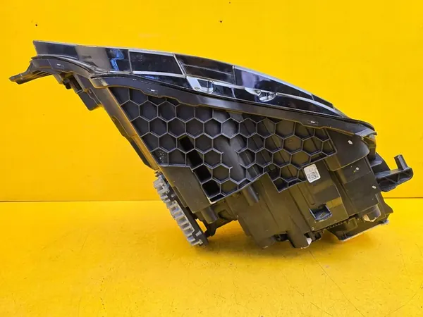 Volvo V60 S60 II Etu Vasemman Full LED Lamppu 32314189 image 4