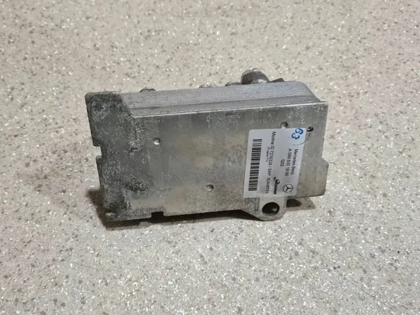Arrefecedor óleo caixa Mercedes-Benz C W205 2018 OEM A0995001900 image 4