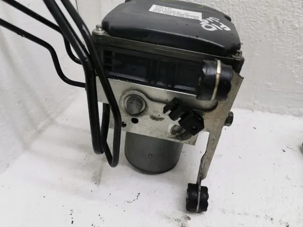 BMW ABS DSC Pumppu OEM 6799515 5-sarja F10/F11 image 4