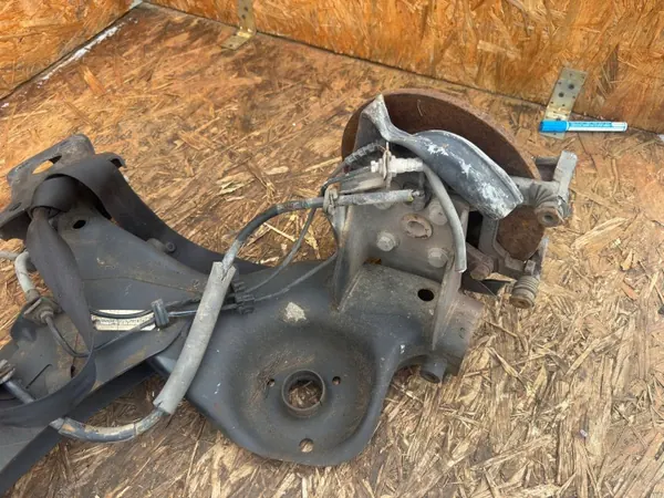 OEM 296 taka-akselipalkki Lancia Delta III/Fiat Bravo II image 5