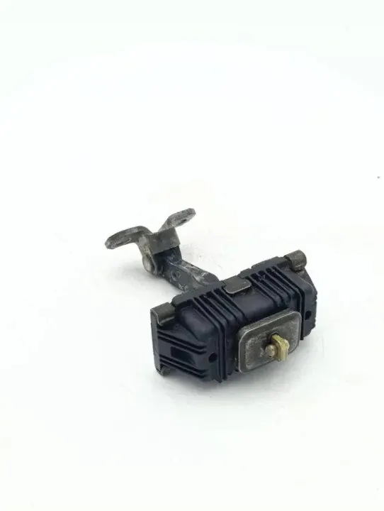 Butée de porte avant gauche VW Crafter OEM A9067300316 image 3