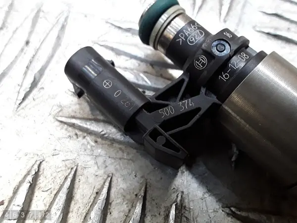 Iniettore Skoda Fabia 2017 1200tsi 0261500374 image 3