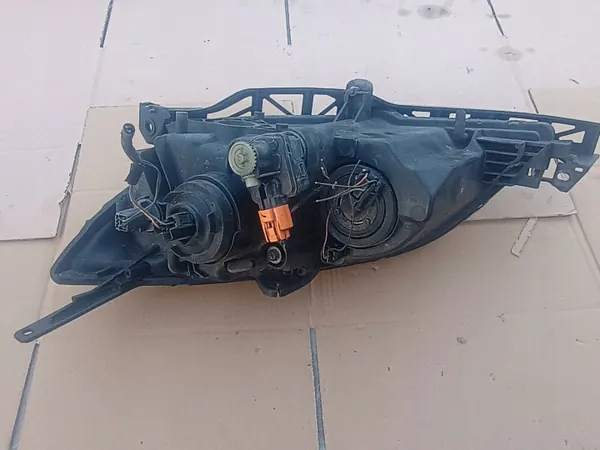 Faro derecho OEM mamAUTO-1031079- para Mazda 3 image 5
