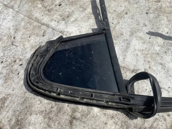 OEM AS2 EIS-2500426 takaoikea ovenlukko Opel Insignialle image 3